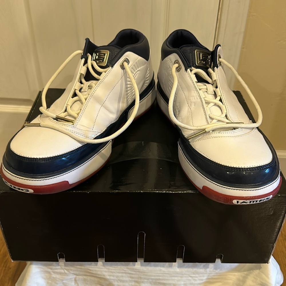Nike Zoom Lebron - size 13